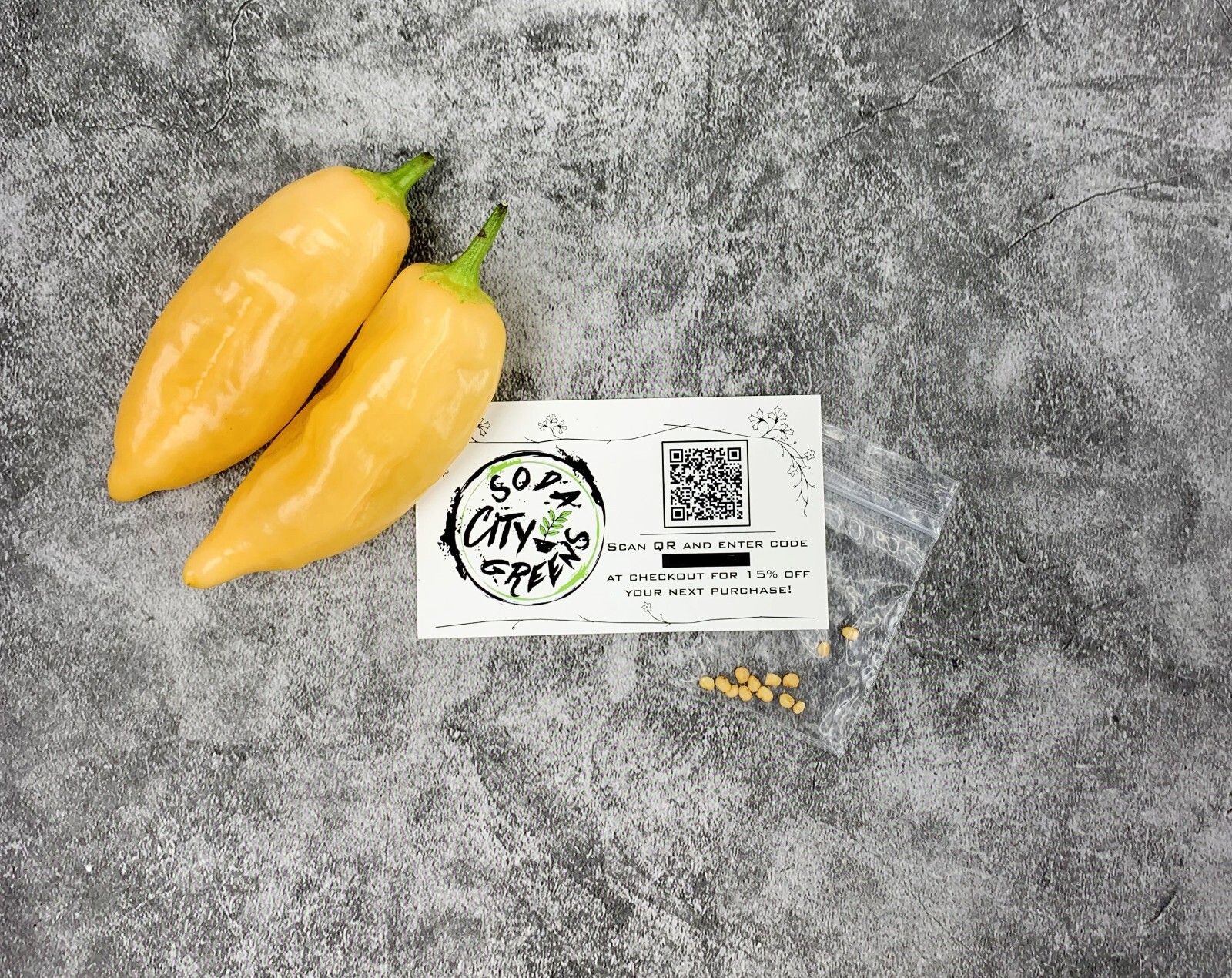 Sugar Rush Peach Pepper Seeds