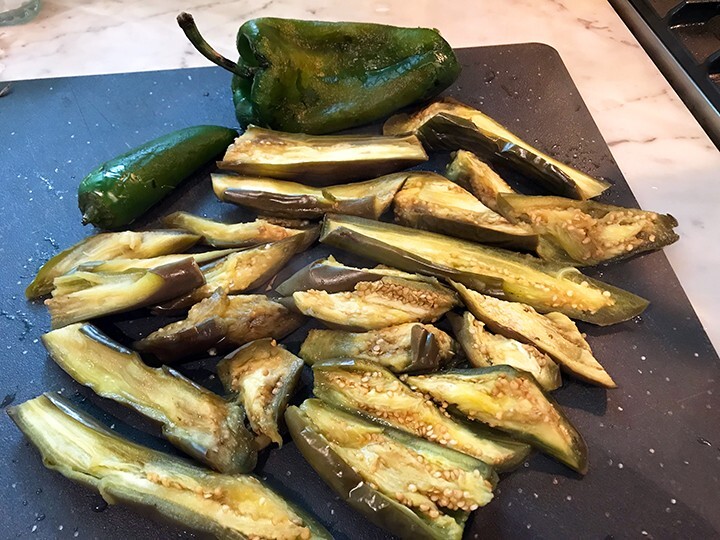 🌱 Heirloom Thai Long Green Eggplant Seeds 15+