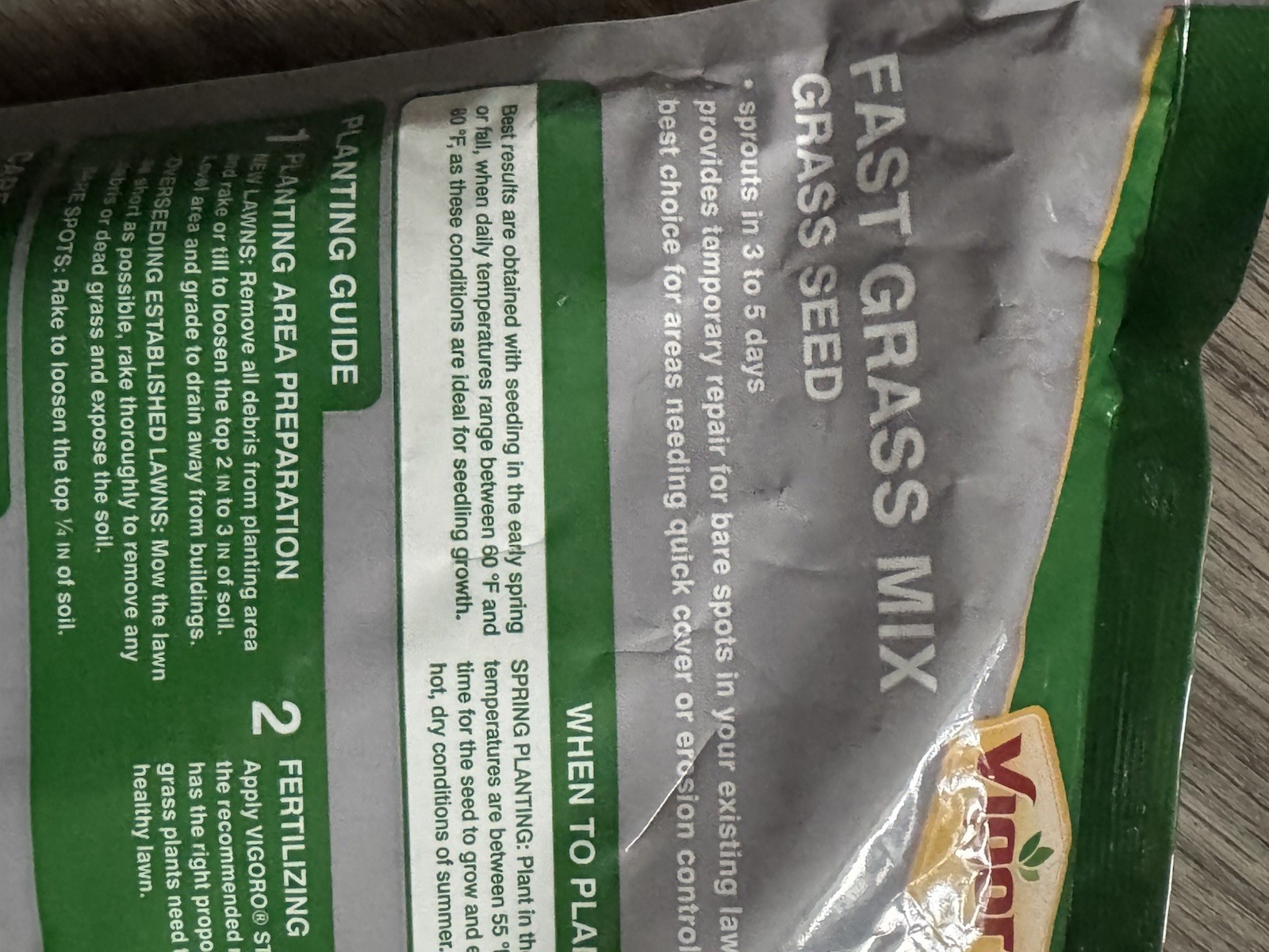 Vigorous fast Grass Mix Grass Seed, Germinates Fast, Covers 750 Sqft 3lb.