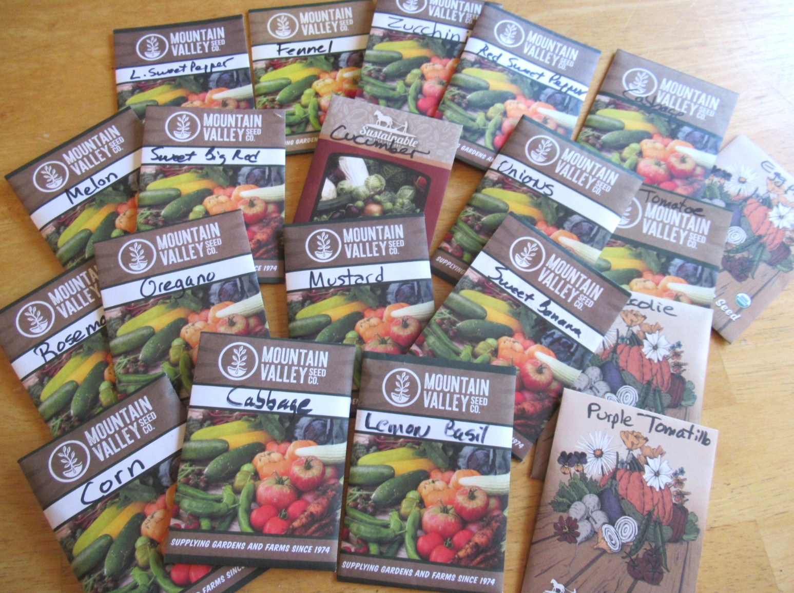 20 Packages of mixed Vegetable & Herbs Mountain Valley Seeds-See Photos