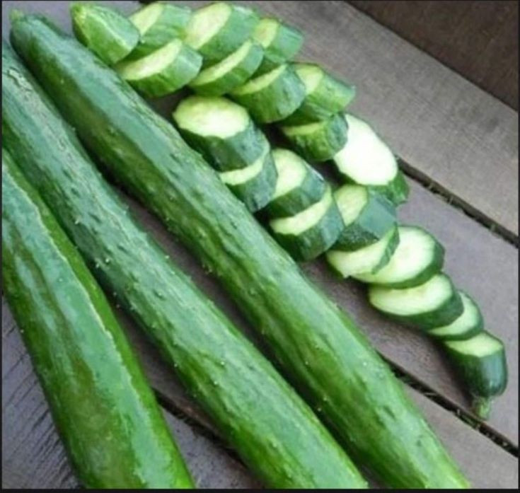 25+ Japanese Long Burpless Cucumber Seeds — Heirloom — NON GMO