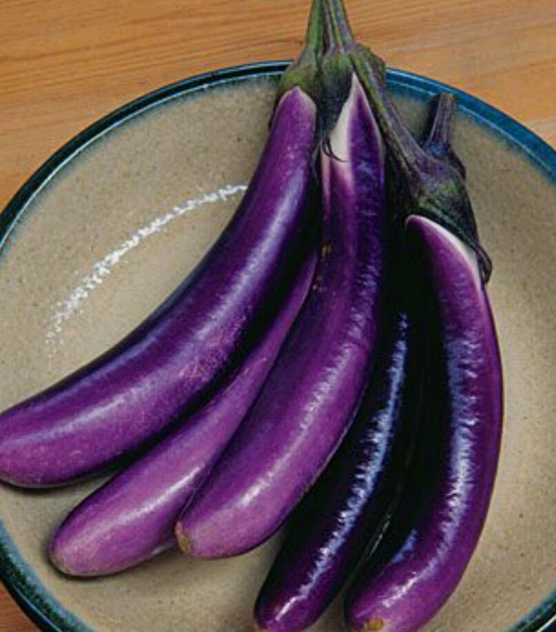 200 LONG PURPLE EGGPLANT Seeds-Non GMO-Open Pollinated.