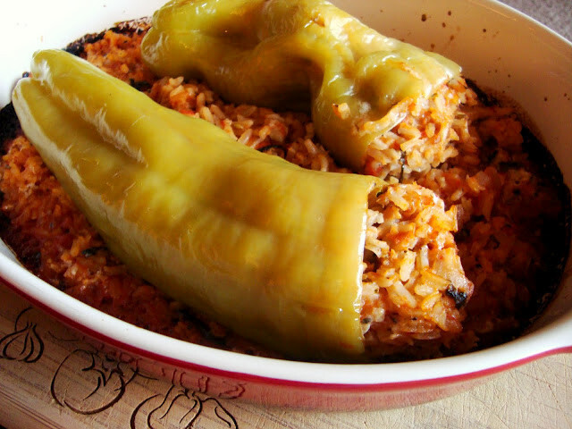 100ct Heirloom Cubanelle Pepper Seeds -Ultimate Stuffing Pepper! Sweet! No Heat!