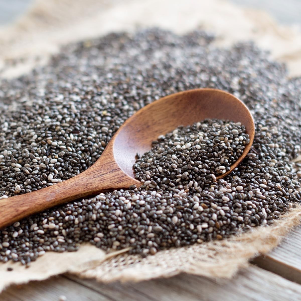 10 oz , Non-GMO Chia Seeds – Fiber-Rich Superfood for Smoothies & Baking