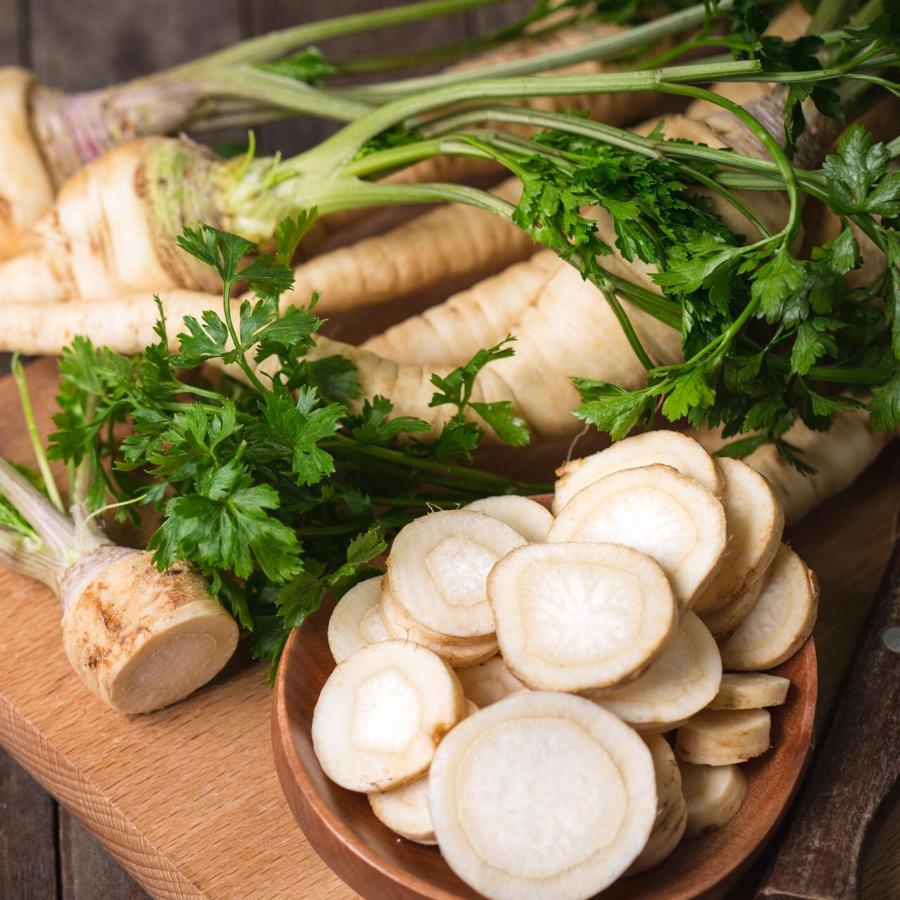 400 HAMBURG ROOTED PARSLEY – FRESH SEEDS FRESH HARVEST FOR GARDENS