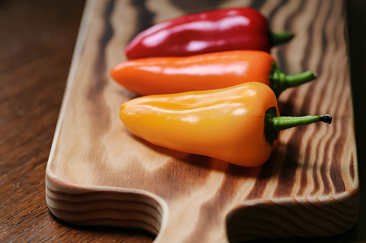 75ct Heirloom Santa Fe Grande Pepper Seeds – Mild-Medium Heat, Cirussy, Sweet!!