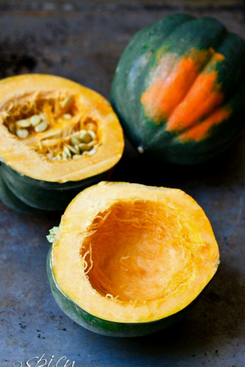 Acorn Squash-40 Seeds – Table King -Non GMO- Organic -Open Pollinated.