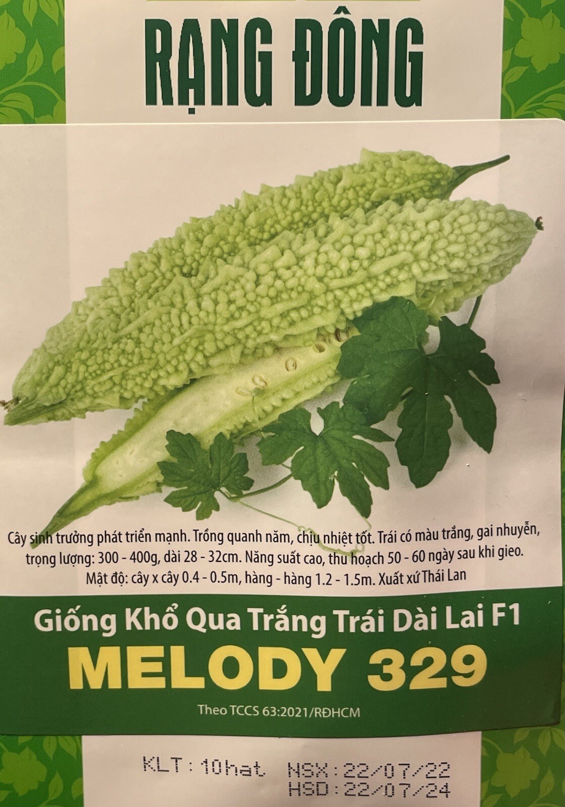10 White Long Bittermelon Hybrid Seeds; Pale Green; giống khổ qua lai trái dài