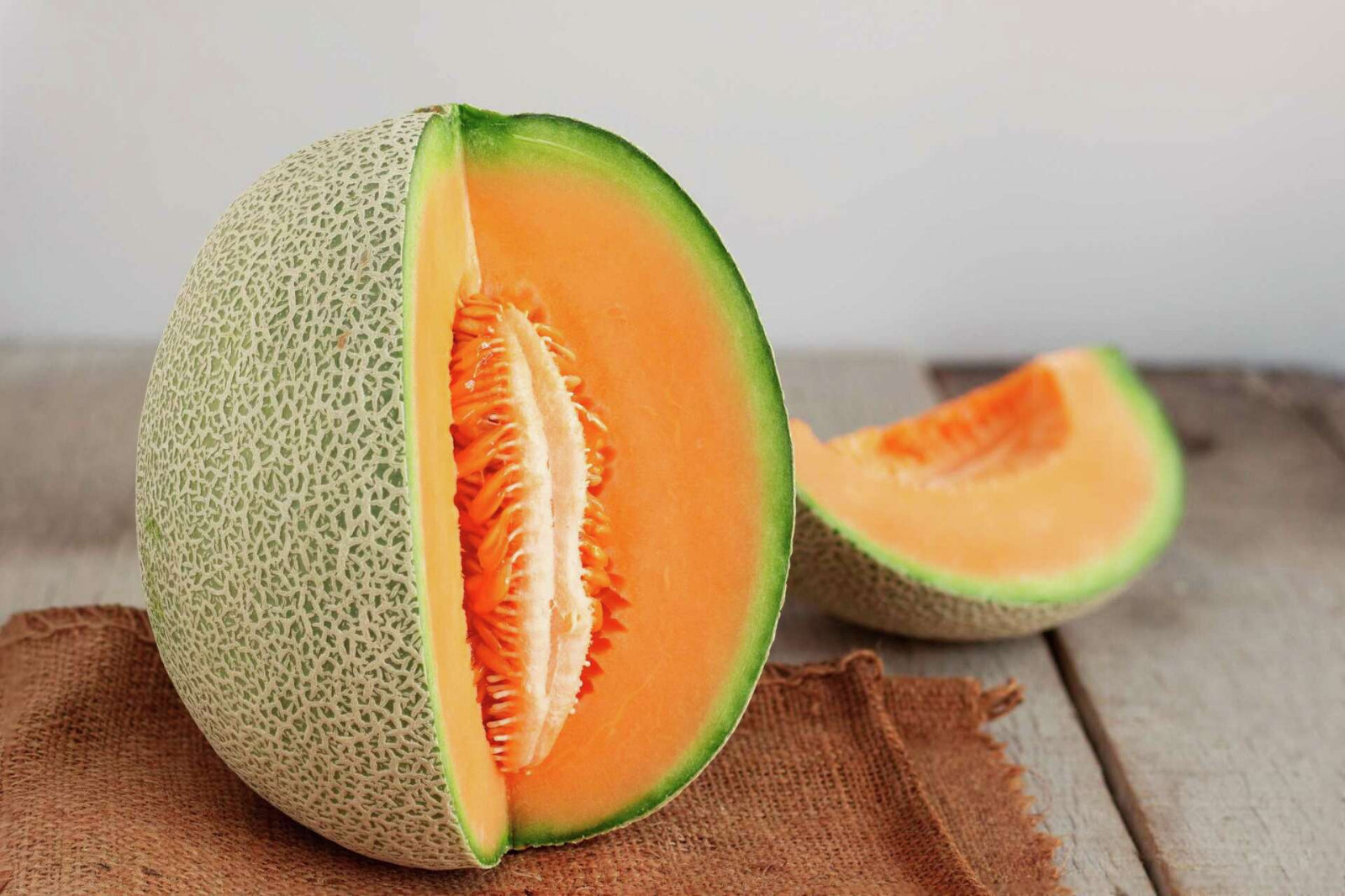 60 Hales Best Jumbo Cantaloupe Seeds – Superior Huge Heirloom Melon – Classic