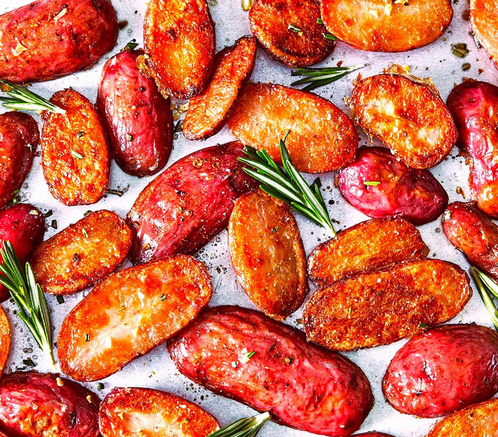 PRE-ORDER NOW! SHIPS APRIL 2026 – Red French Fingerling Seed Potatoes Seeds