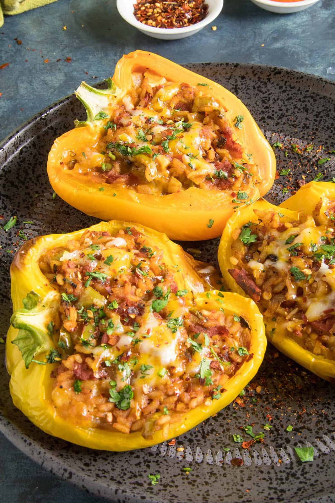 Golden Cal Wonder Bell Pepper Seeds – 100+ Count – For 2025 Planting Yellow
