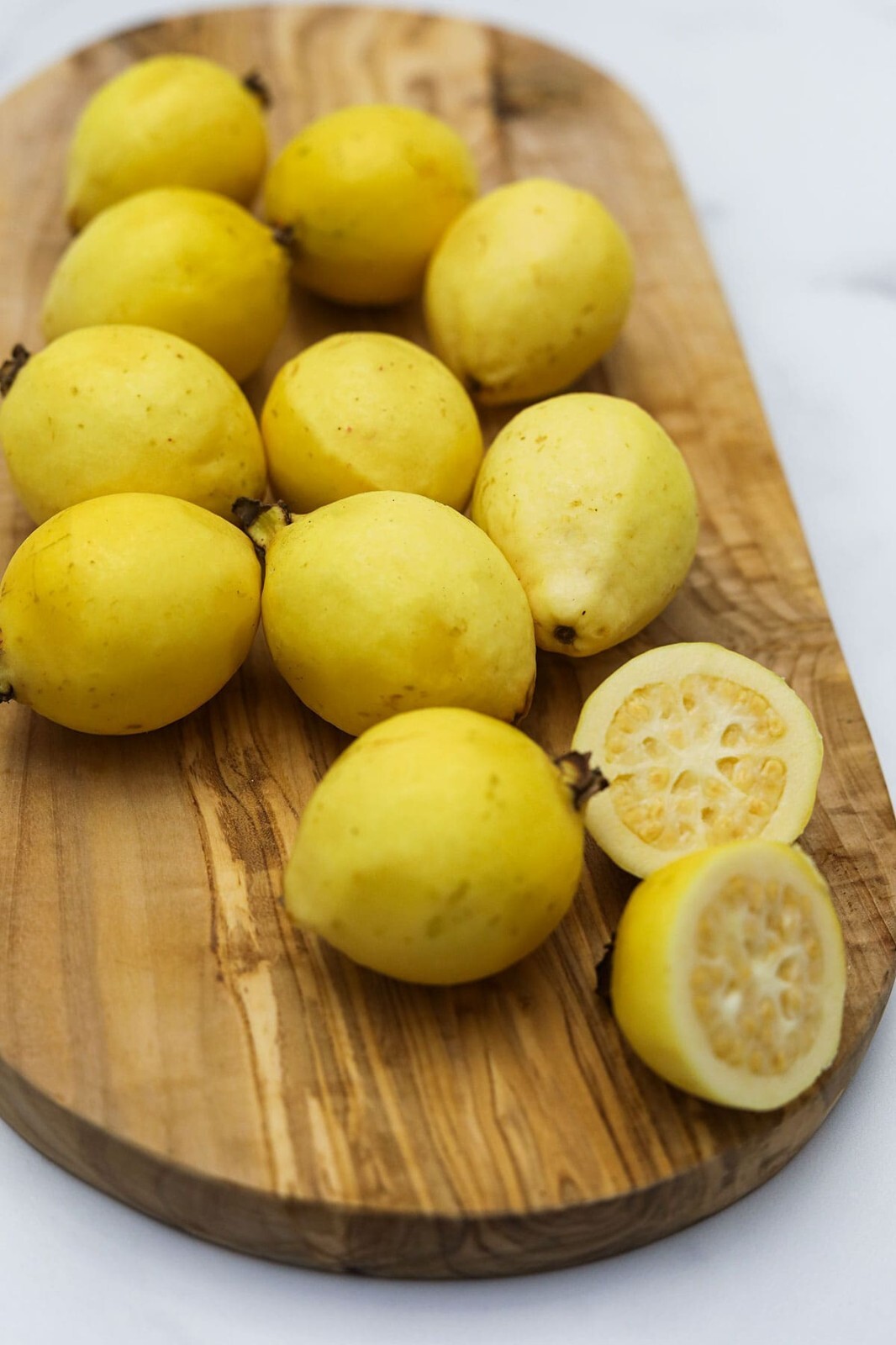 20 Yellow Lemon Guava seeds. The fruit tasted great