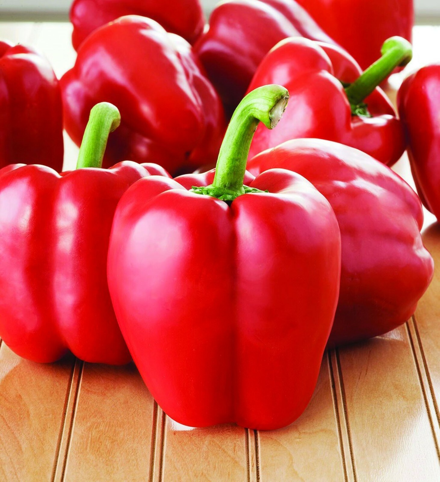 25 Big Sweet Red Pepper Seeds