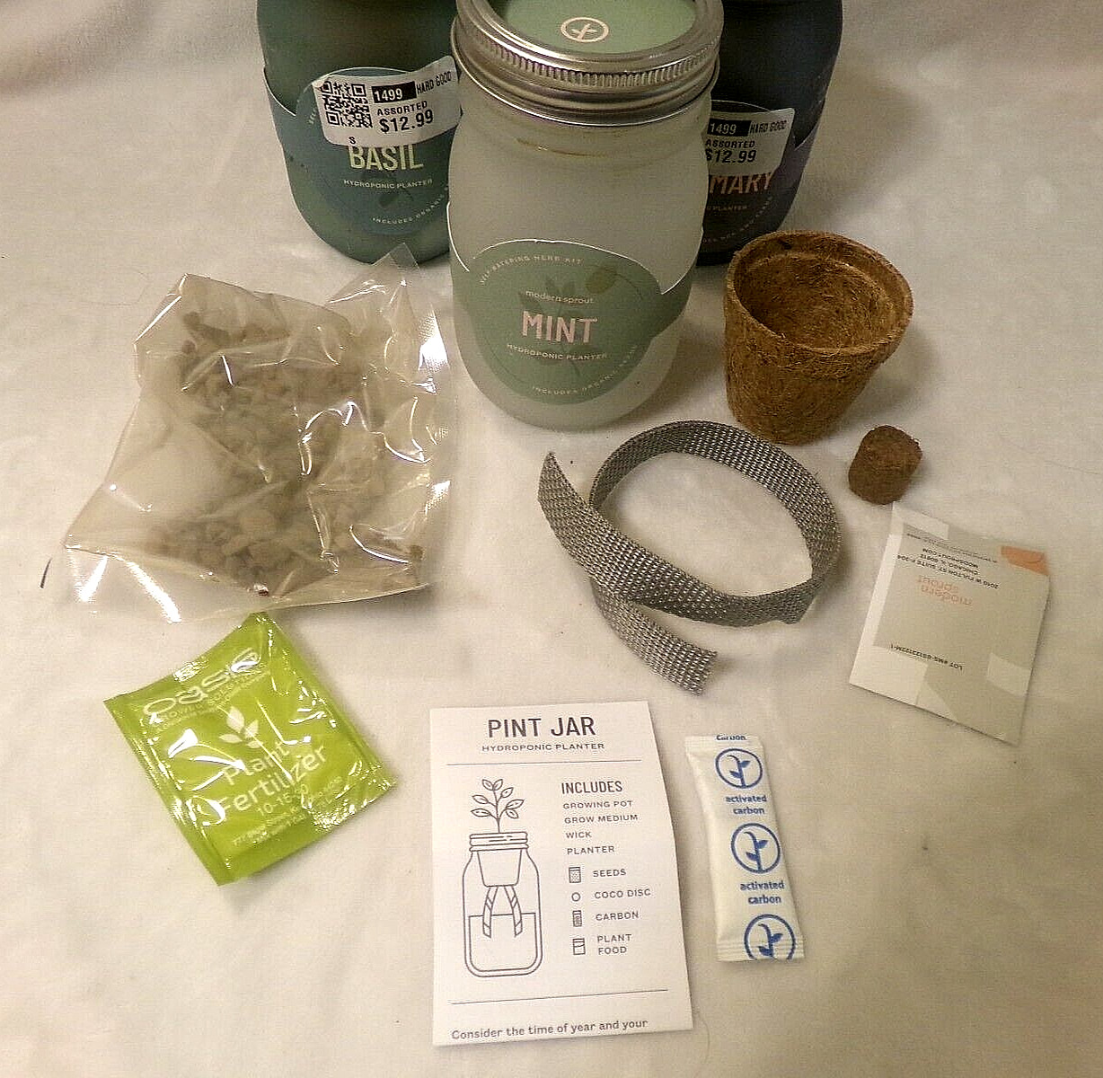 NWT 3 PC SET of MODERN SPROUT SELF-WATERING HERB KIT HYDROPONIC PLANTERS