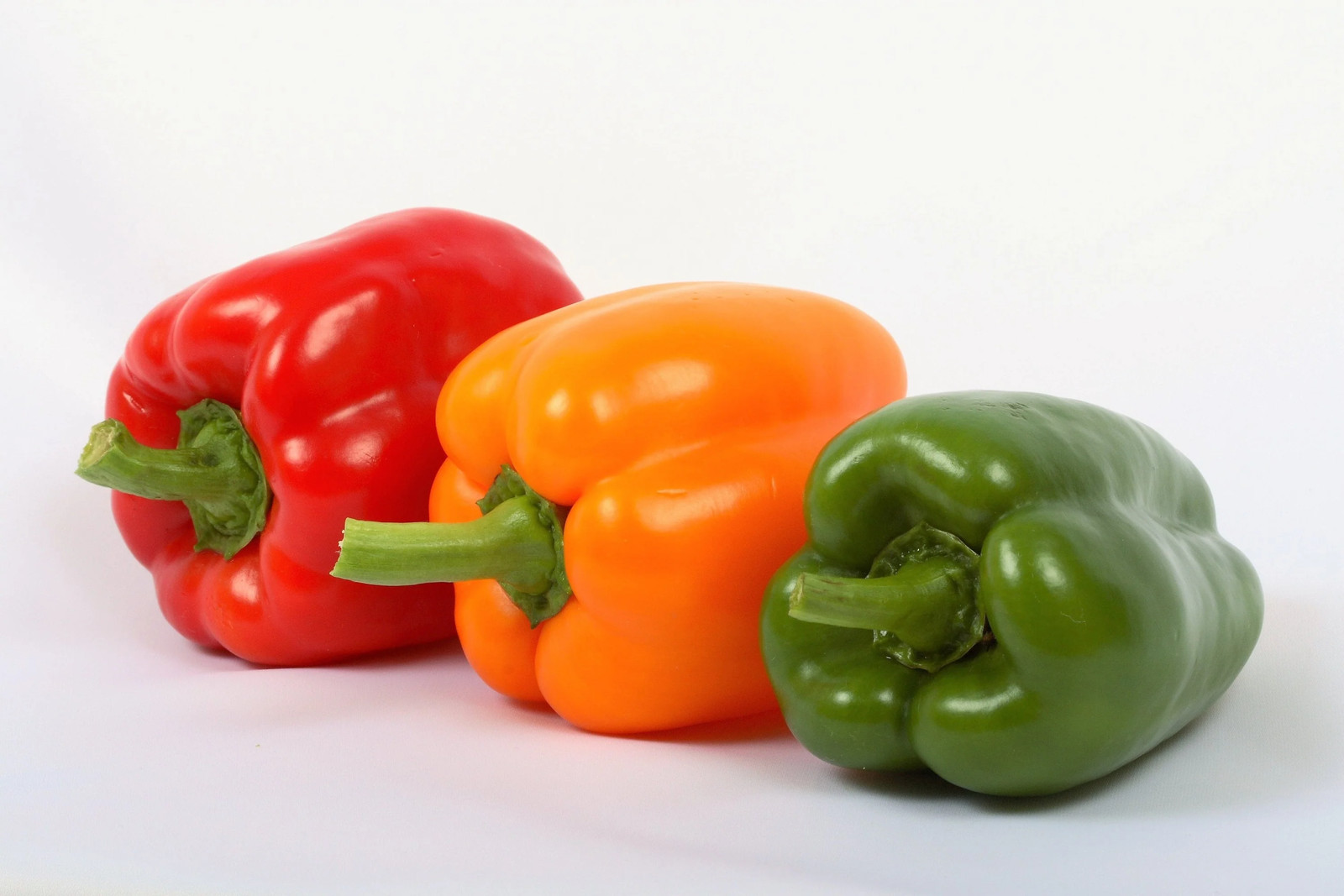 150 RAINBOW BELL PEPPER Sweet Red Green Yellow Orange Purple Brown White Seeds