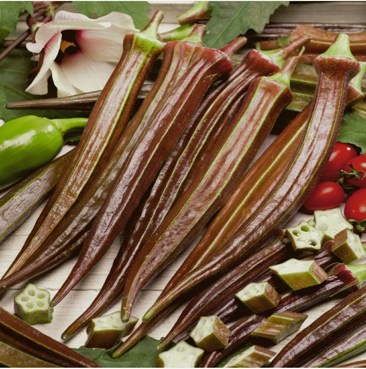 100+ Red Burgundy Okra Seeds (Abelmoschus Esculentus)
