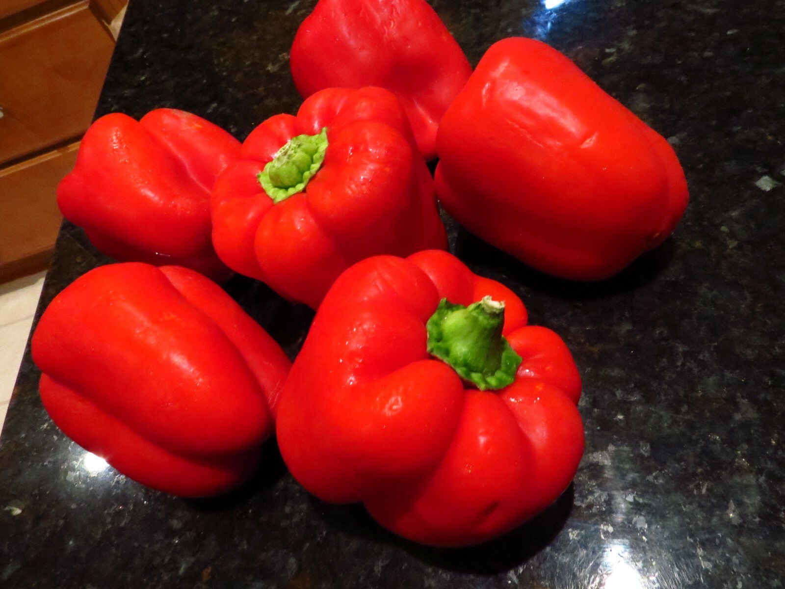 50+ Red, Orange,Yellow & Green Bell Pepper Seeds.US grown seeds.