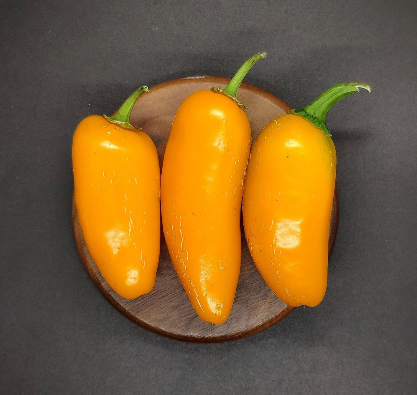 35 NuMex Lemon Spice Yellow Jalapeno Pepper Seeds – Open Pollinated – High Yield