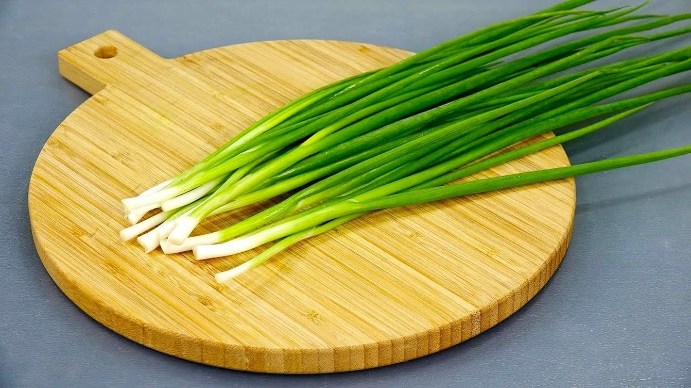 Bunching Green Onion Seeds Scallions about 300 Non-Gmo Seeds for Planting