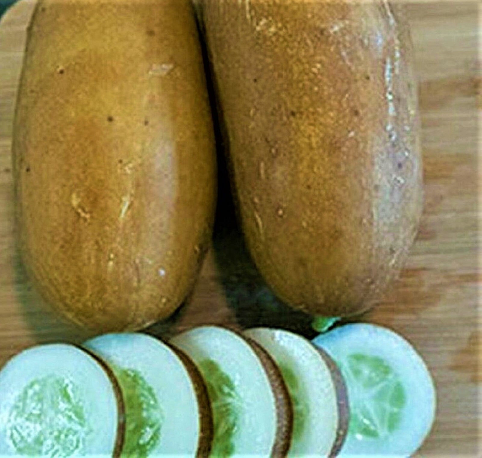 Brown Russian Cucumber Seeds 25 SEEDS NON-GMO –BUY 4 ITEMS FREE SHIPPING