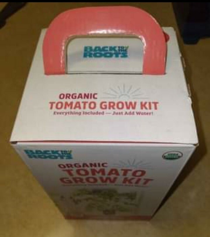 Organic Tomato Grow Kit Brand New in Box