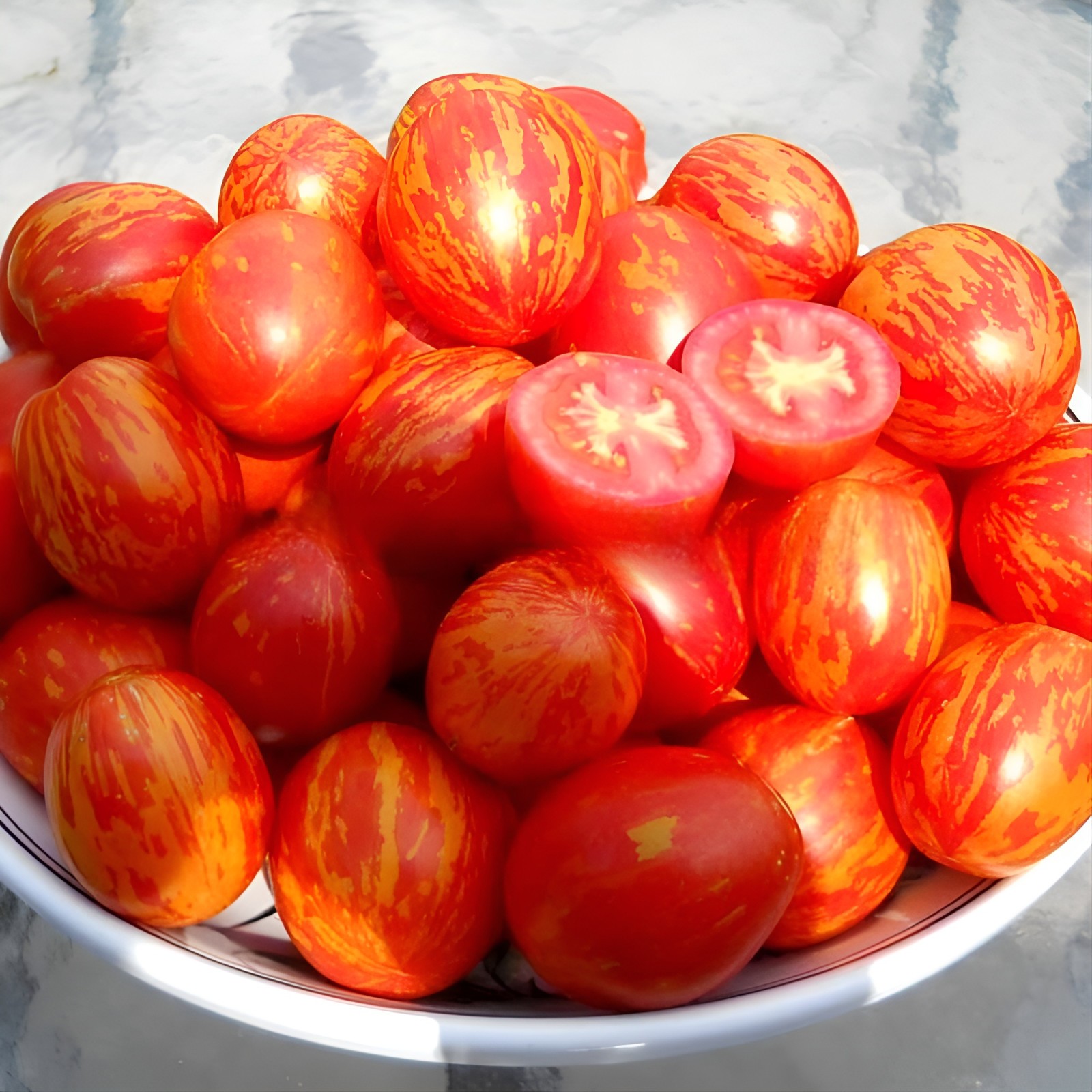 100 Bi-Color Cherry Tomato Seeds – Red w/Golden Swirls – Very Sweet Low Acid