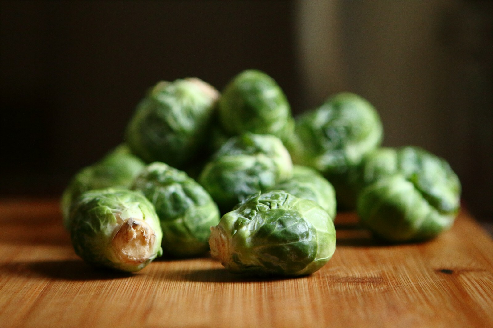 Long Island Improved Brussel sprout Brassica oleracea heirloom 250+ seeds