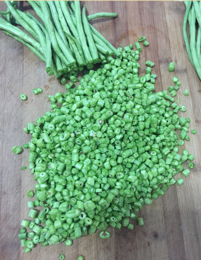 🌱 Heirloom Red-Seeded Asparagus Yardlong Bean 20 Seeds
