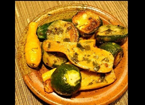 20 seeds Early Crookneck Summer Squash Golden Yellow Heirloom Cream 55 days