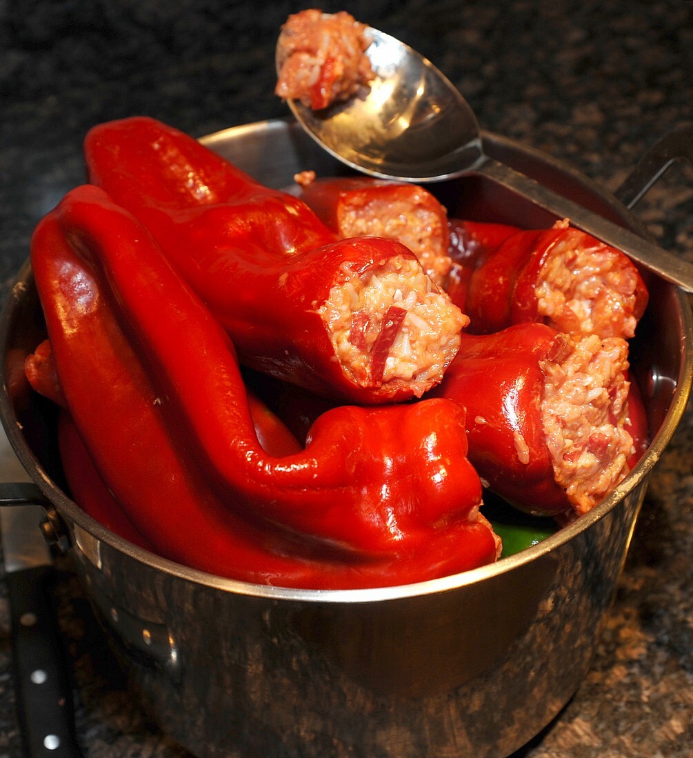30 Giant Marconi Sweet Pepper Seeds