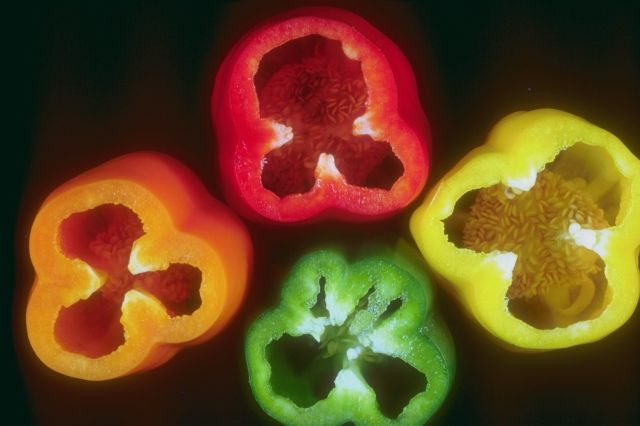 BULK * 300 SEEDS * SWEETEST RED,YELLOW,GREEN,ORANGE BELL PEPPER SEEDS