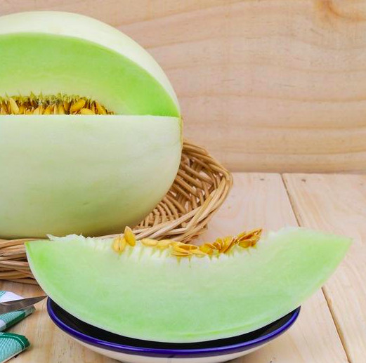 30 Organic Melon Seeds – Honeydew Green