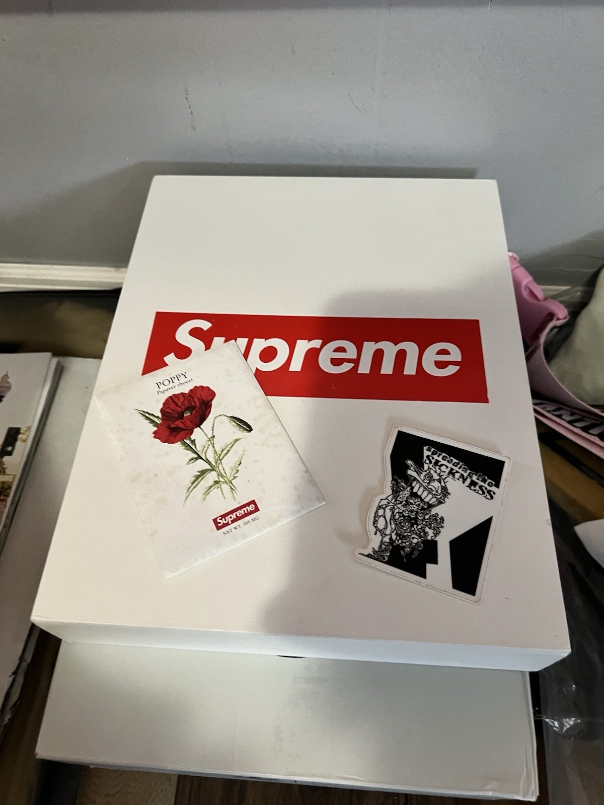 SUPREME POPPY SEEDS SS2018 New Papaver Rhoeas Flowers Box Logo – Authentic Pack