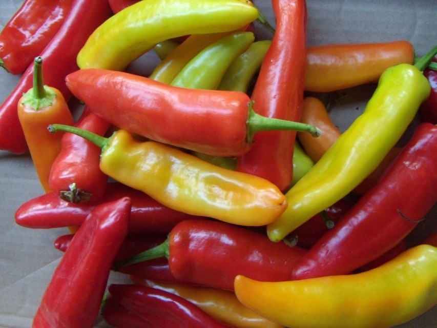 Hungarian Wax Hot Pepper Seeds, Hot Banana Pepper, NON-GMO, Variety Sizes