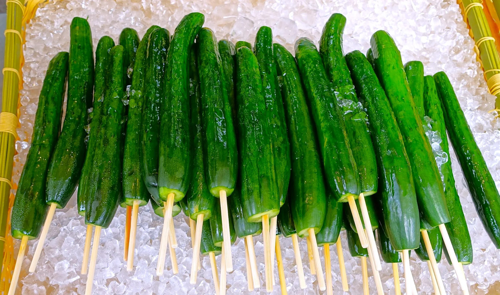 China Jade Burpless Cucumber Seeds – For 2026 Planting Delicious Long Dark Green