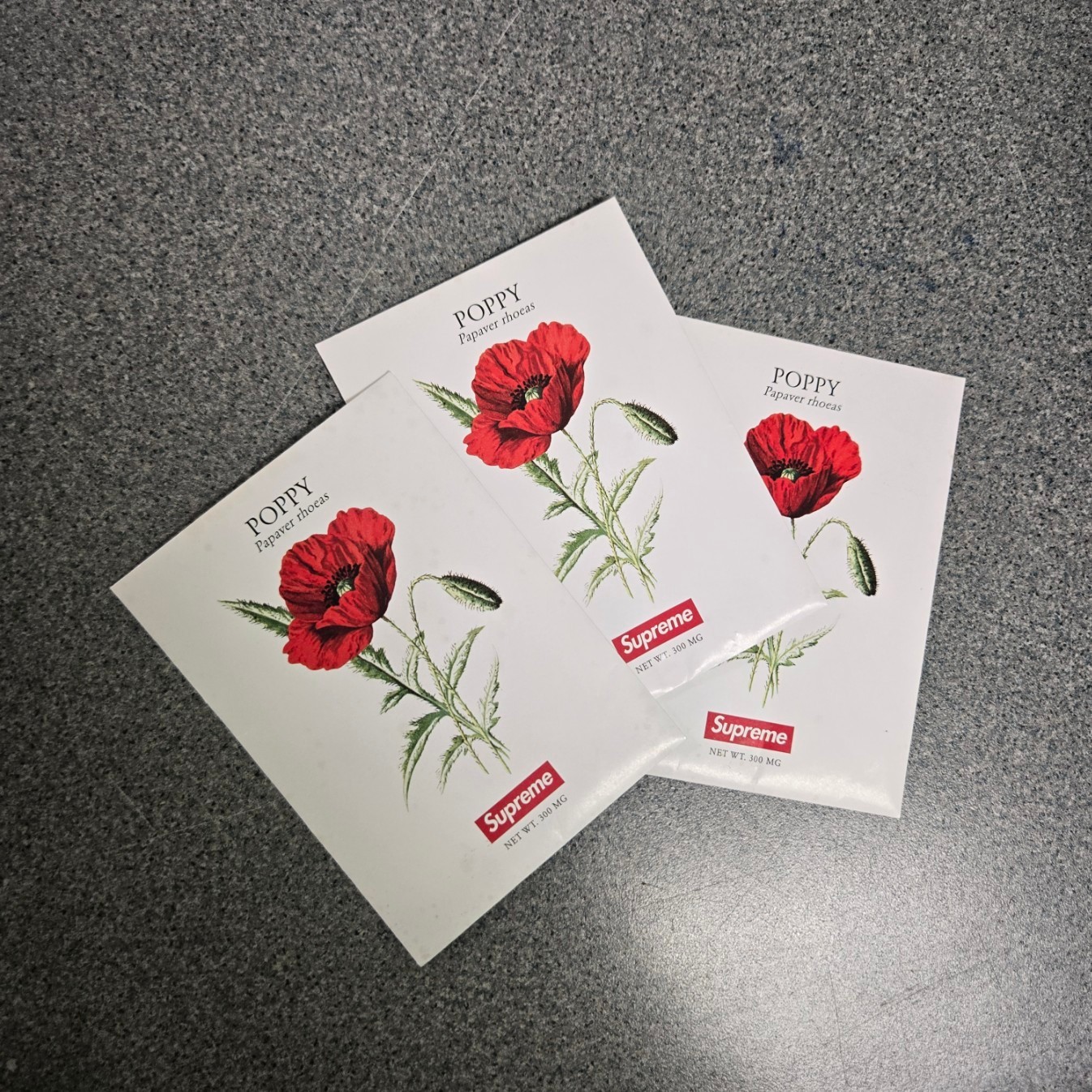 SUPREME POPPY SEEDS Pack X3 SS18 New Papaver Rhoeas packaged FLOWERS Box Logo