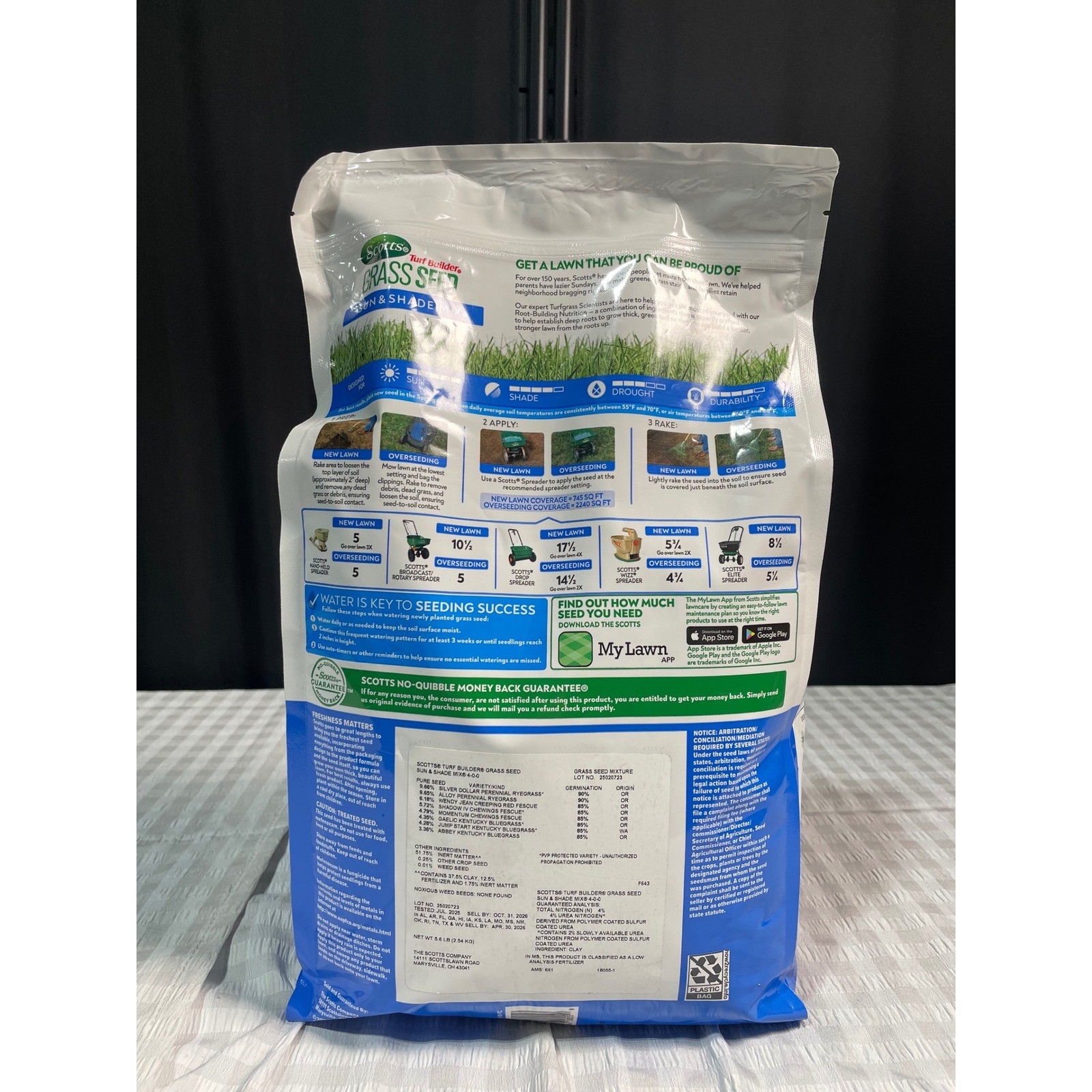 Scotts Turf Builder Grass Seed Sun & Shade Mix 5.6 lb Covers 2240 Sq Ft