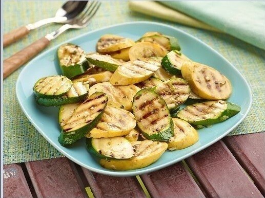 Black Beauty Zucchini Summer Squash 20 Seeds Heirloom Prolific Spineless Green