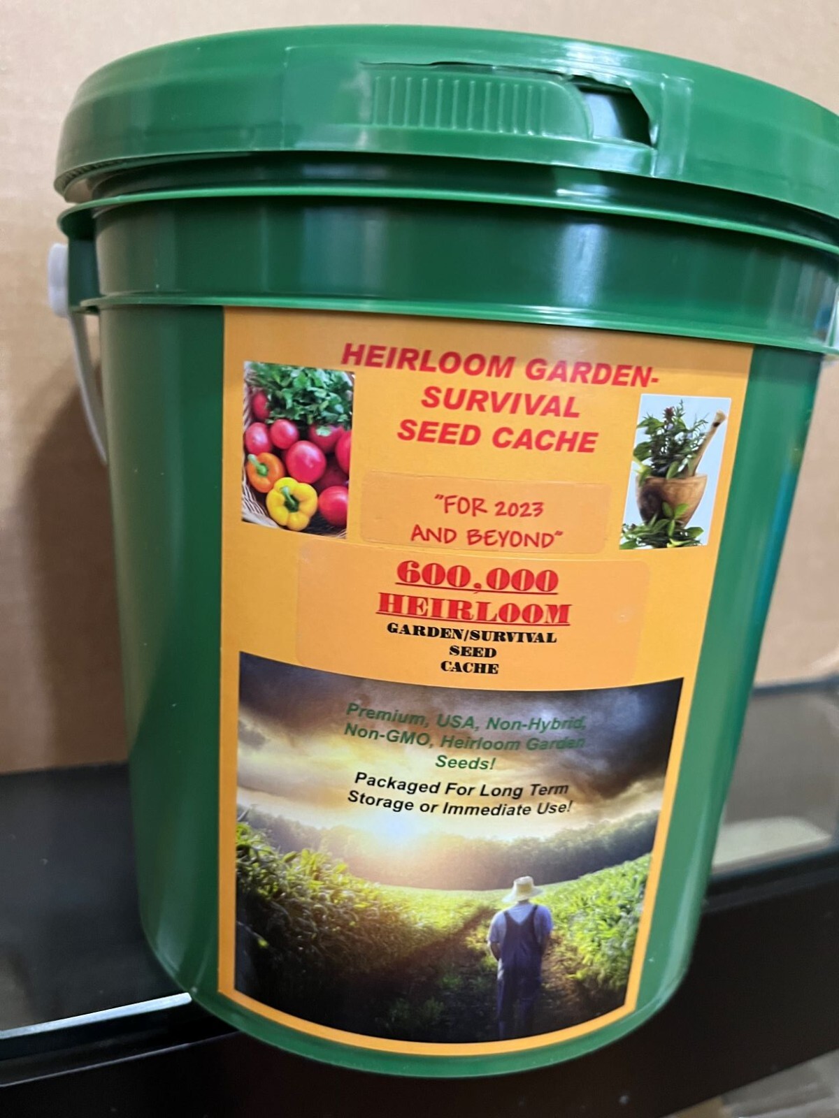 600,000 Garden/Survival SEED CACHE! Non-GMO, HEIRLOOM, USA Vegetable SEEDS!