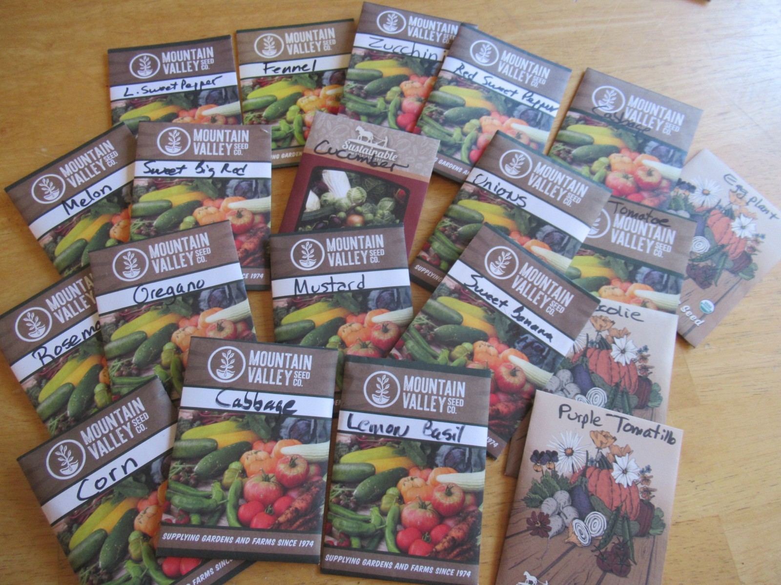 20 Packages of mixed Vegetable & Herbs Mountain Valley Seeds-See Photos