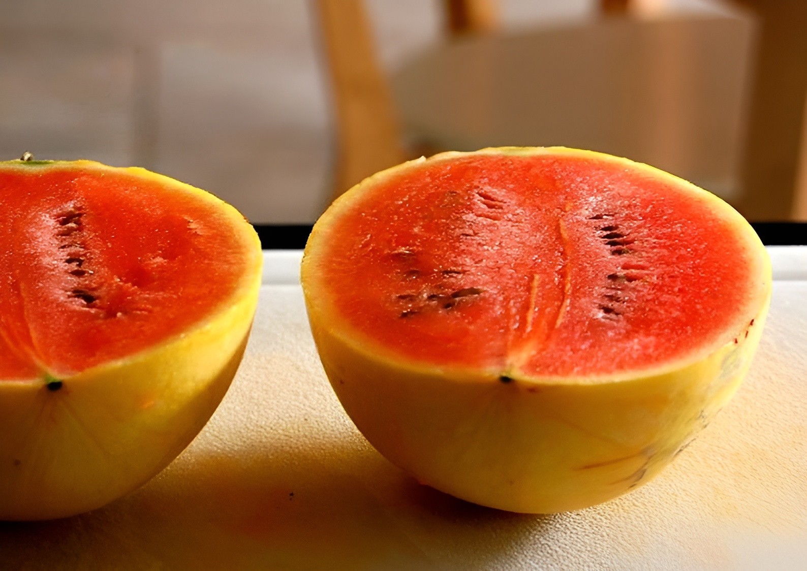 35 Organic Heirloom Golden Midget Watermelon Seeds – Fast Growing – Super Sweet!