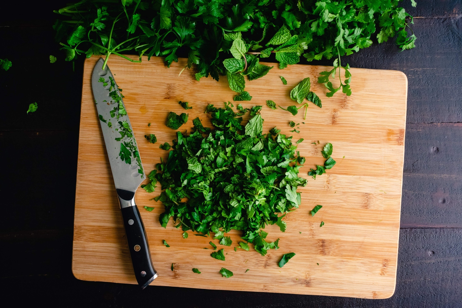 1000 CILANTRO / CORRIANDER / Chinese PARSLEY Coriandrum Sativum Herb Seeds