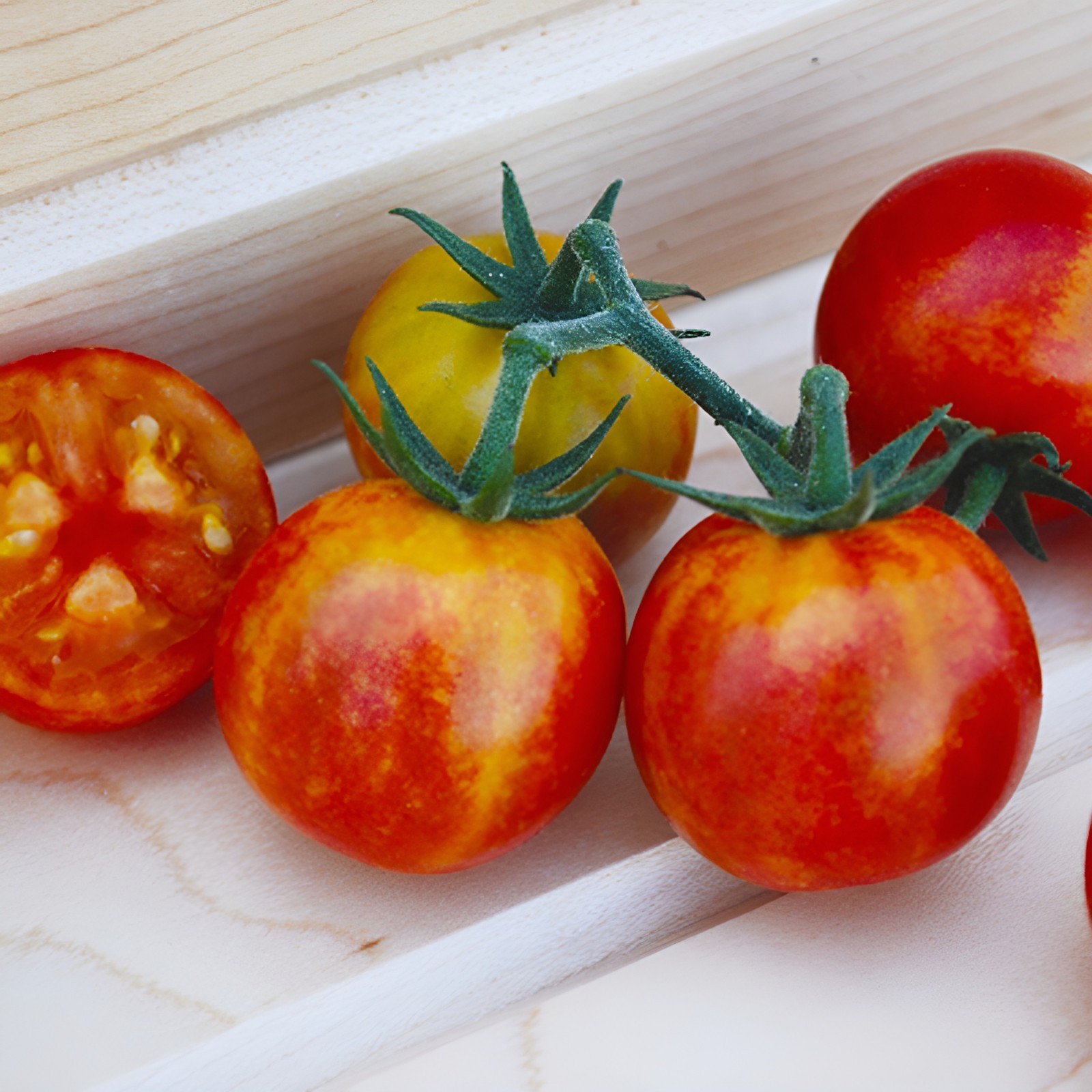 100 Isis Candy Cherry Tomato Seeds -One Of The Sweetest Indeterminate Tomatoes