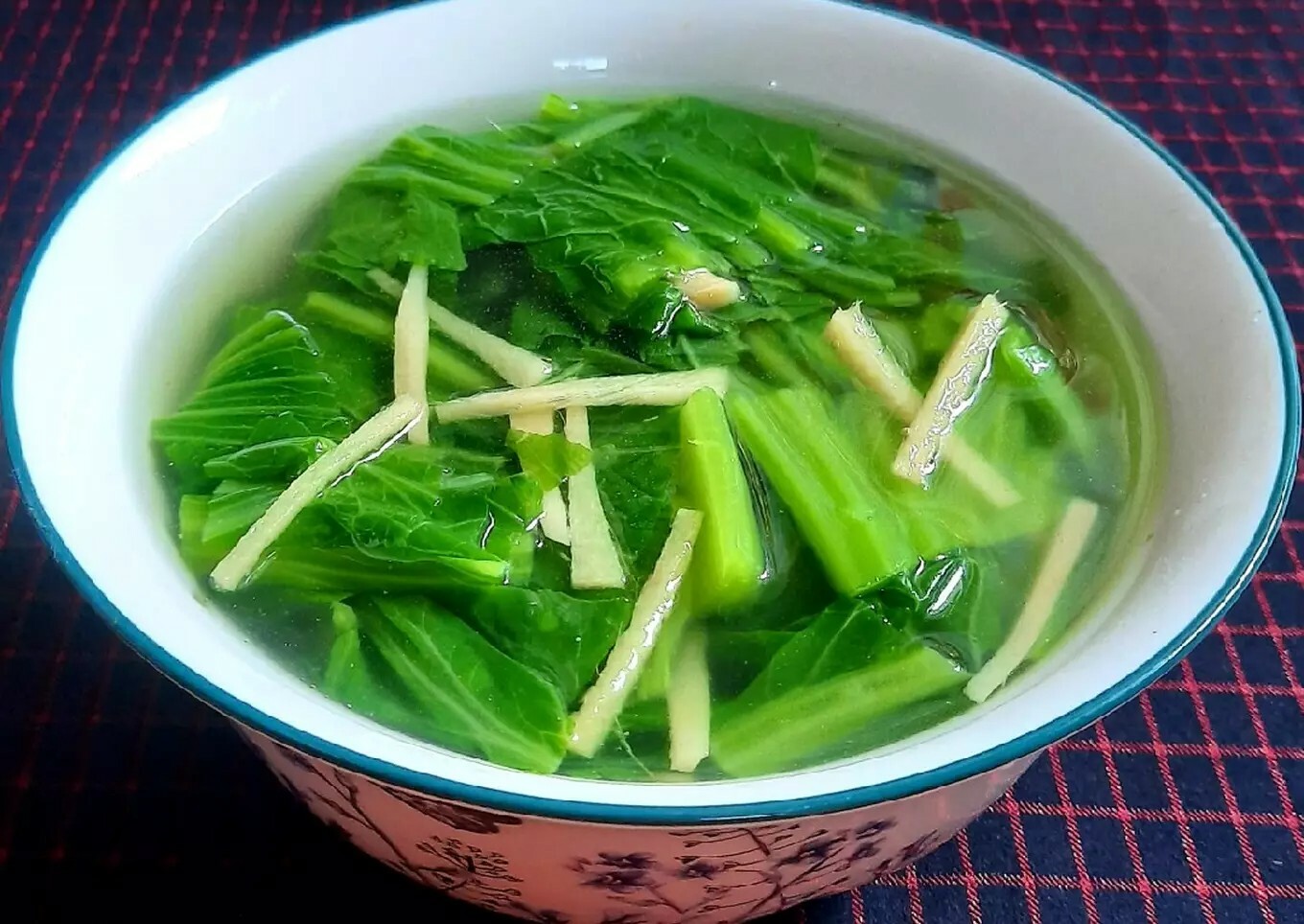 600+ Mustard Green Seeds / Cải Bẹ Xanh for 2024 season