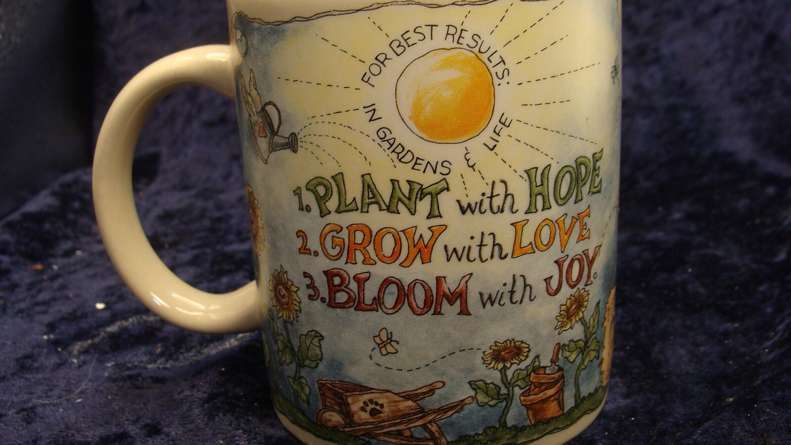 SUNNY DAY SUN FLOWERS~BOYDS BEST EVER SEEDS 5cents Or Free To FOBS~1998~3.7”~VGC
